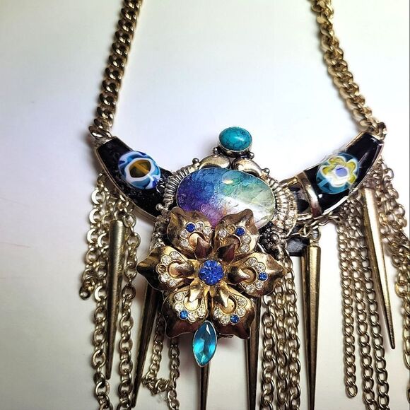 Wendy Gell Necklace Dangling Chain,Spears, Blue Flower and Lovely Beads . - Picture 2 of 3